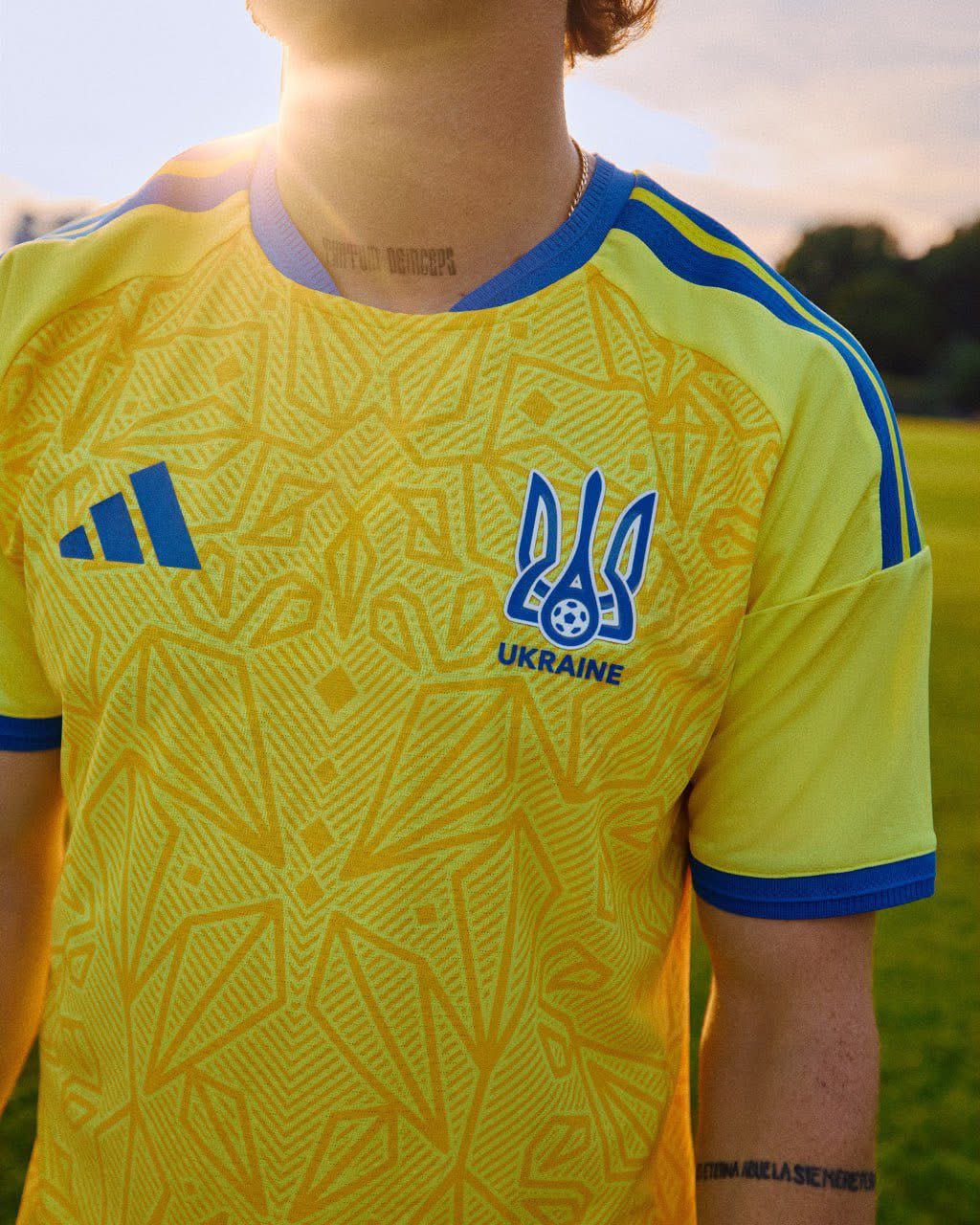 Ukraine Home 26/27