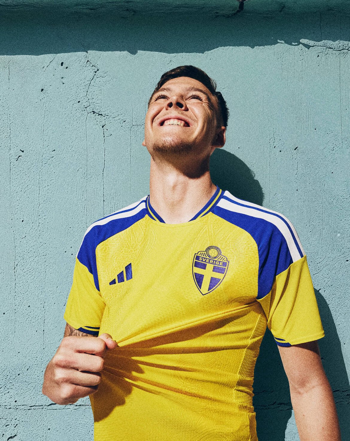Sweden Home 26/27