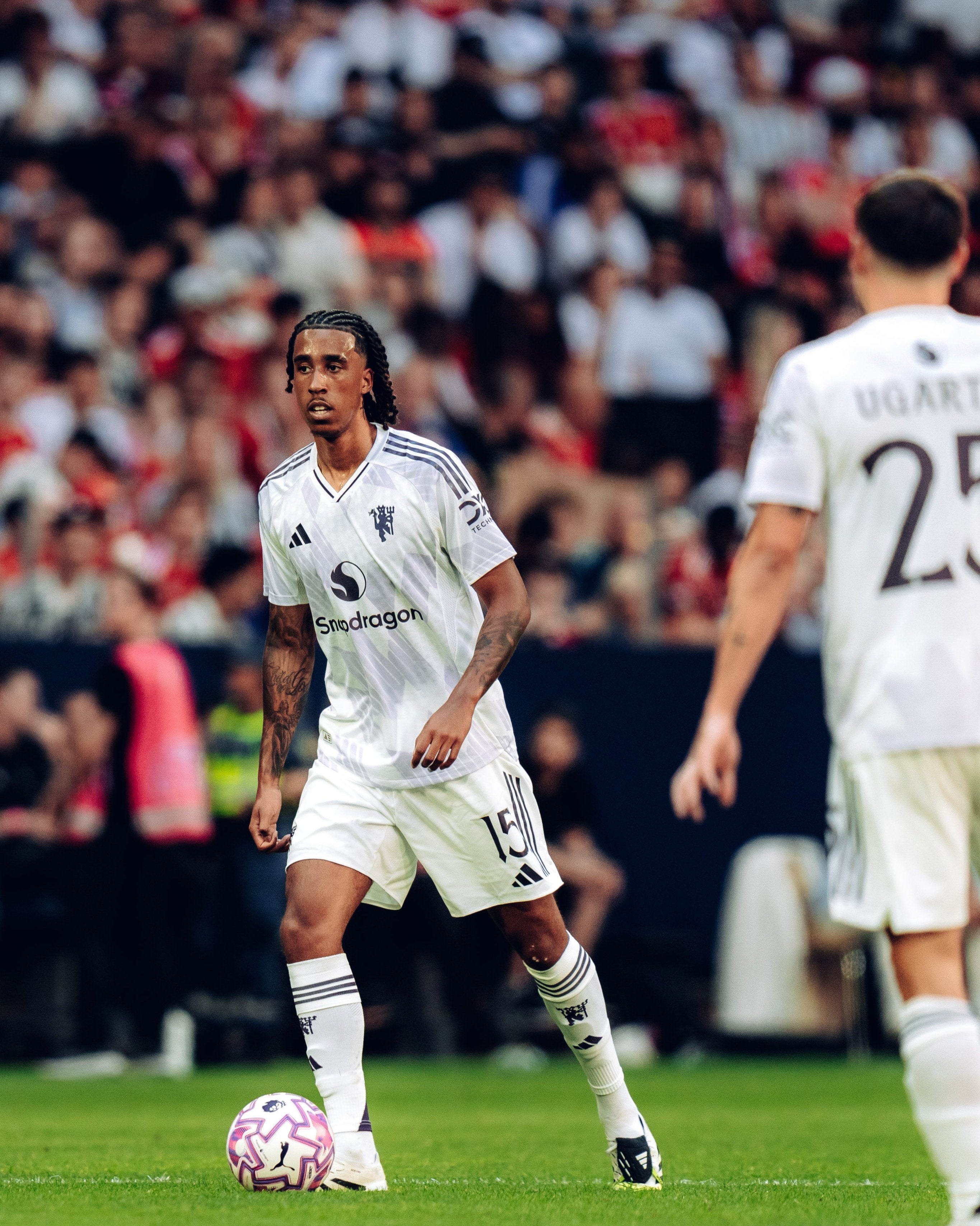 Manchester United Away 25/26 (Player's Version)