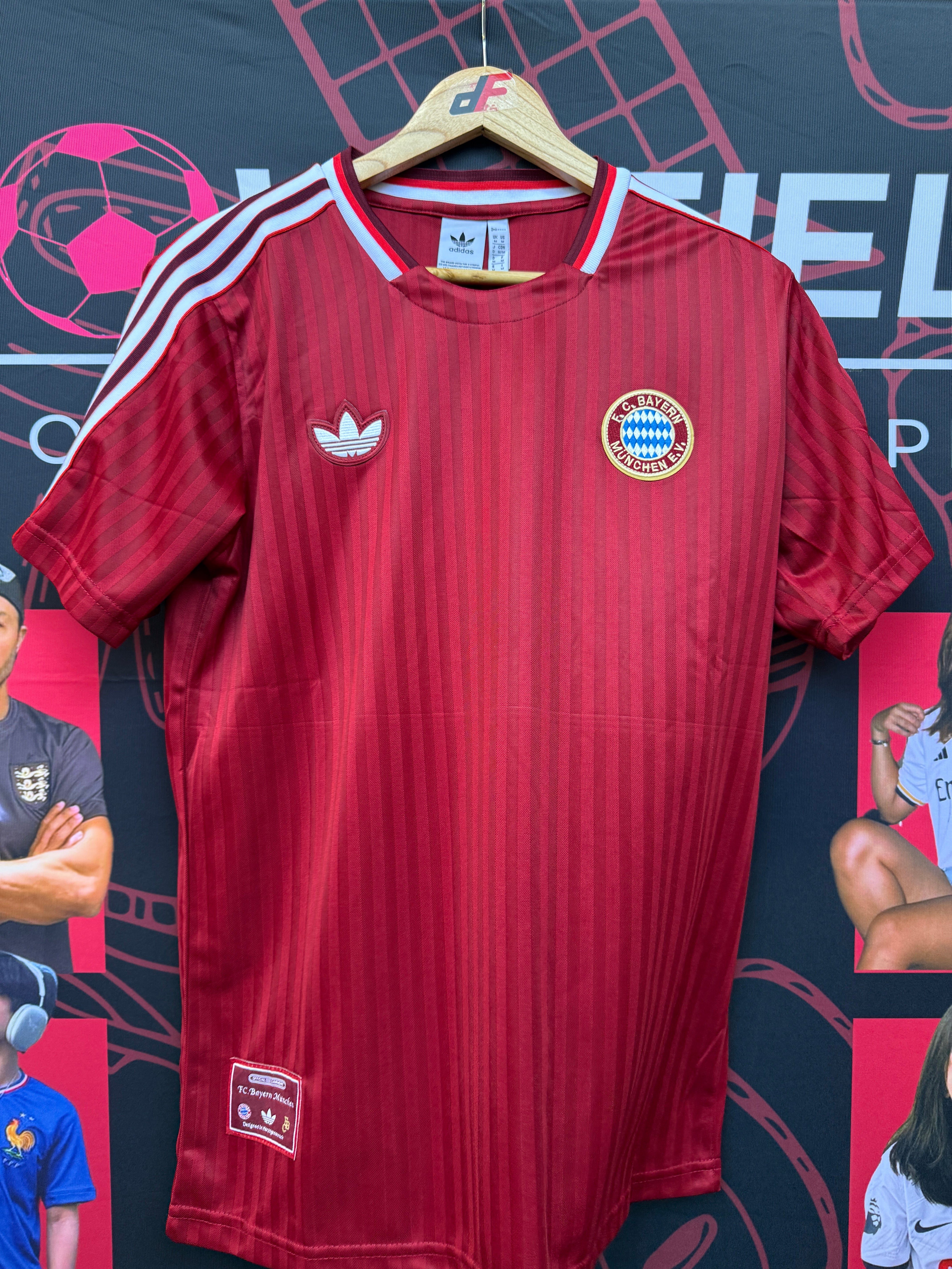 Bayern Munich Terrace Icons 24/25