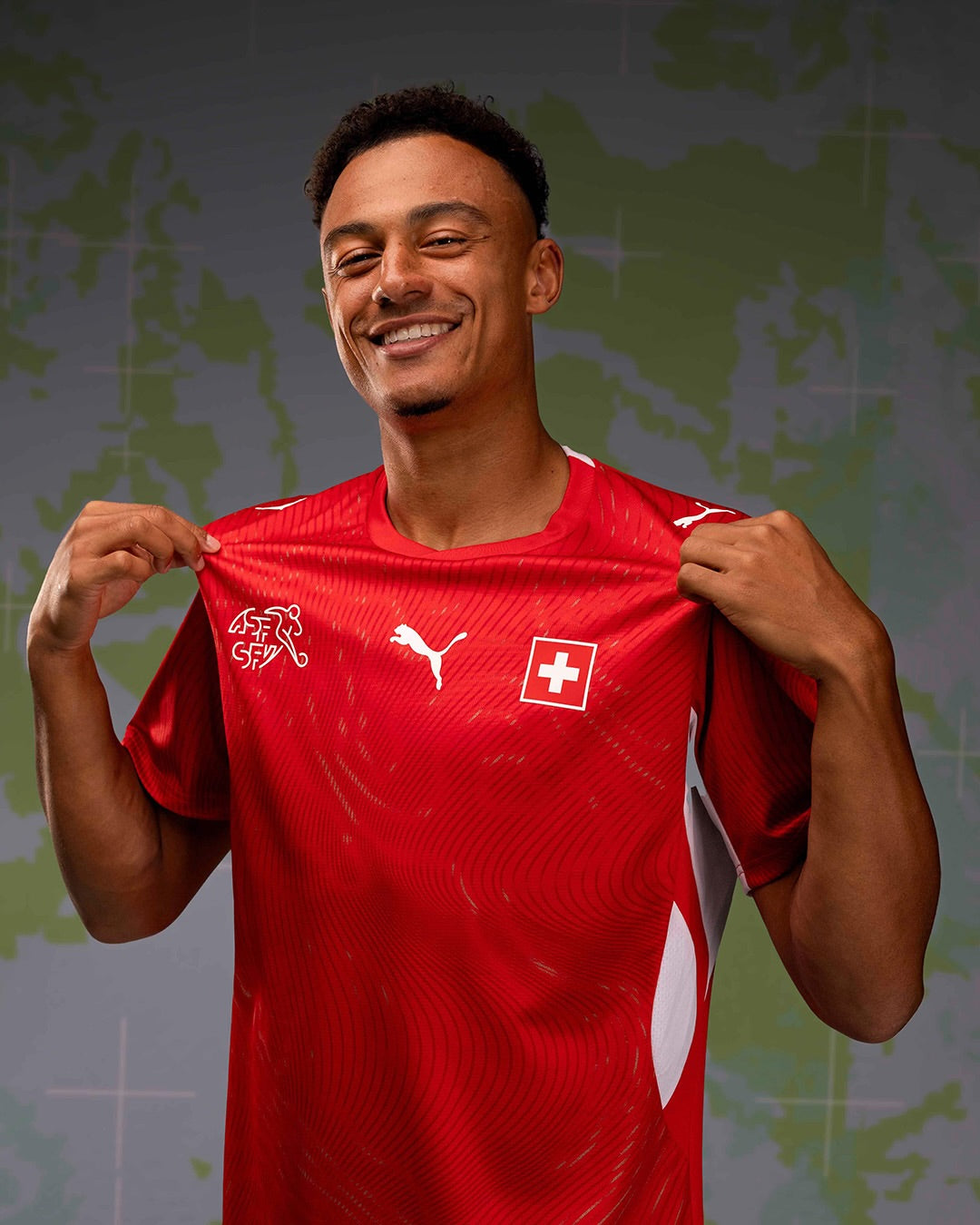 Switzerland Home 26/27
