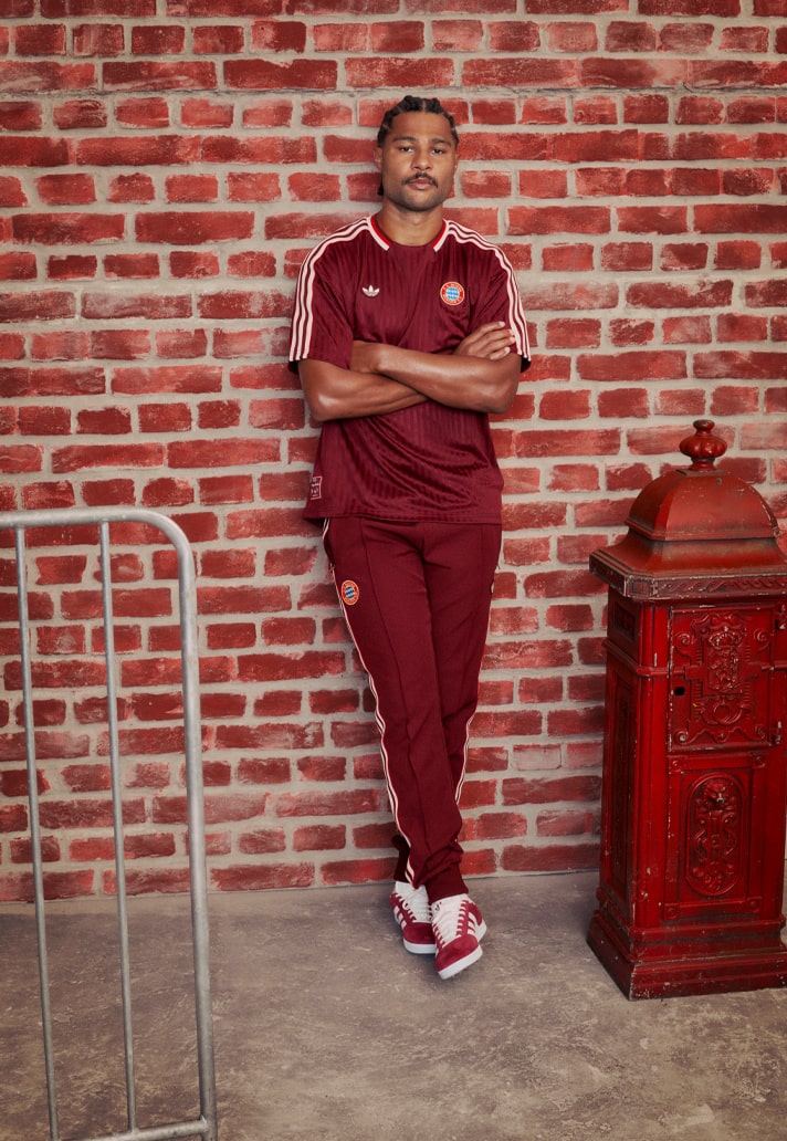 Bayern Munich Terrace Icons 24/25