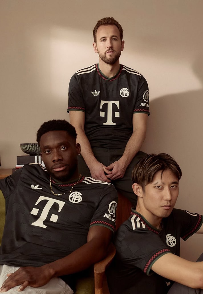 Bayern Munich Third 25/26