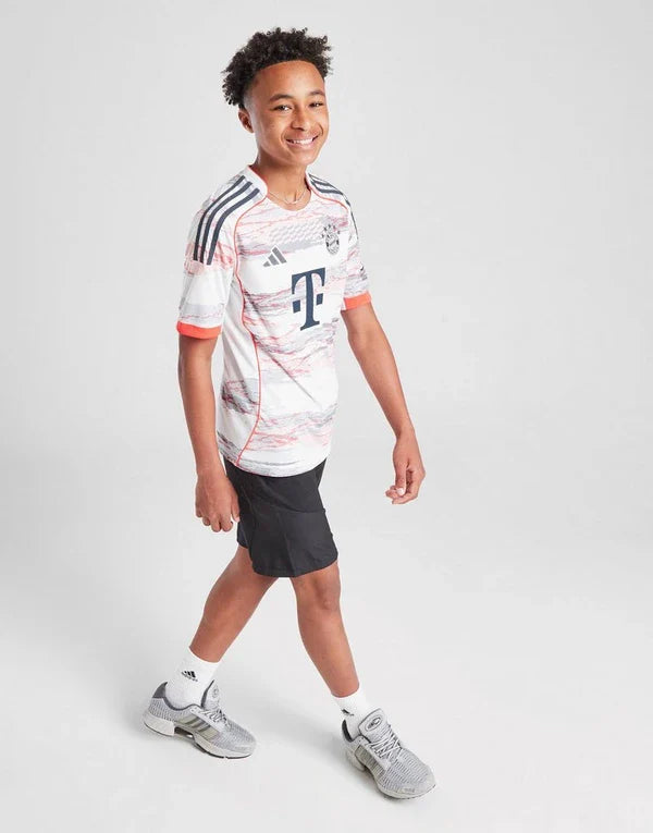 Bayern Munich Away 25/26 (Kid's Size)