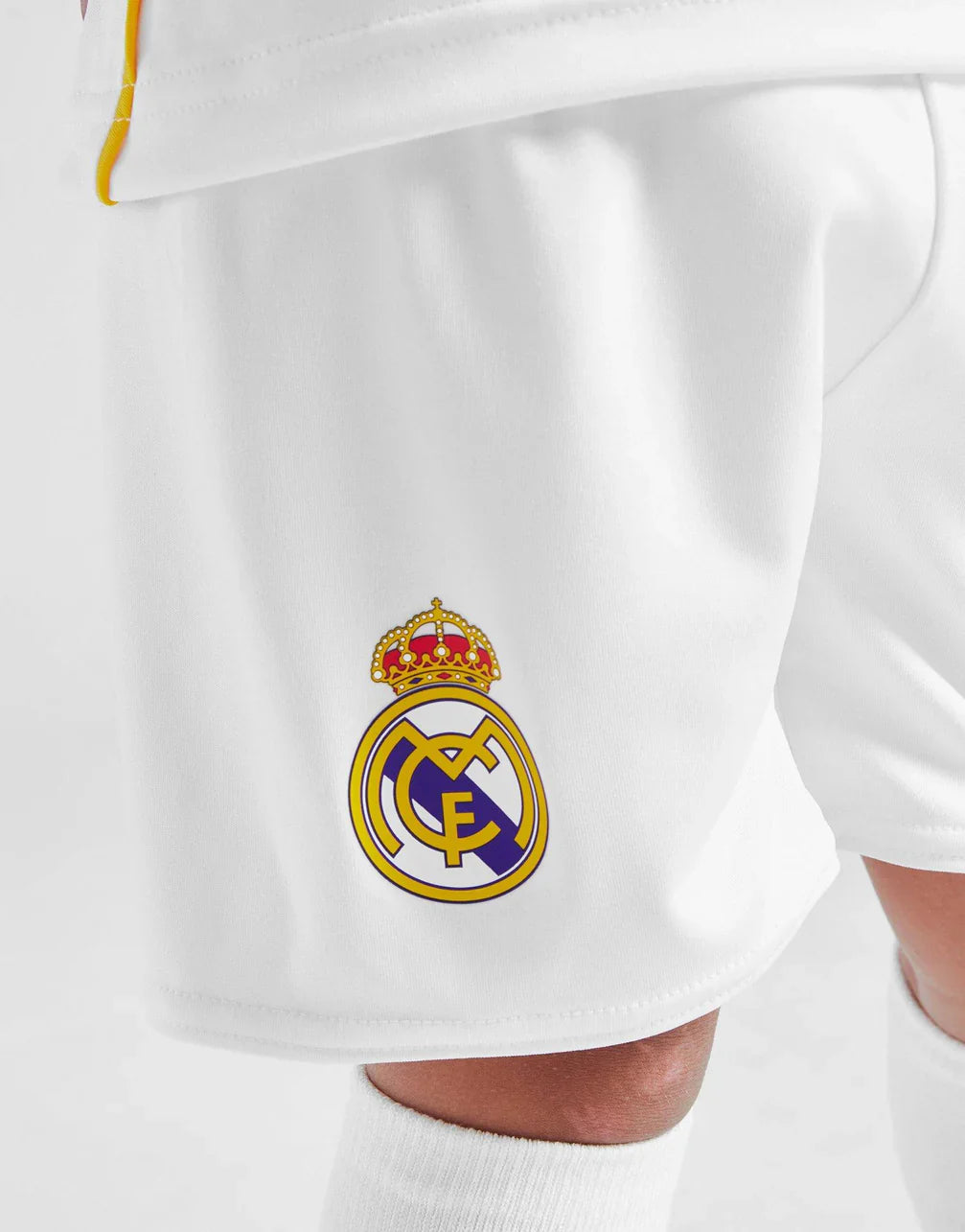 Real Madrid Home 25/26 (Kid's Size)
