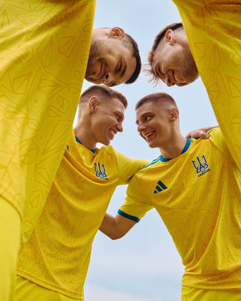 Ukraine Home 26/27