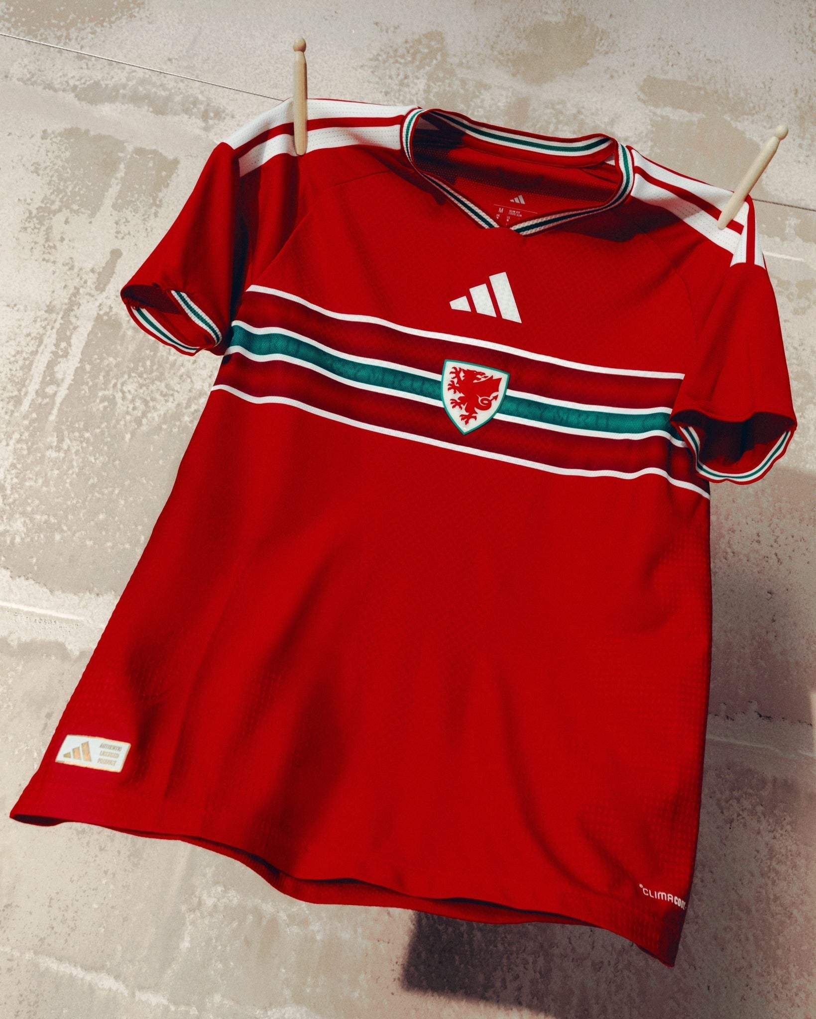 Wales Home 26/27