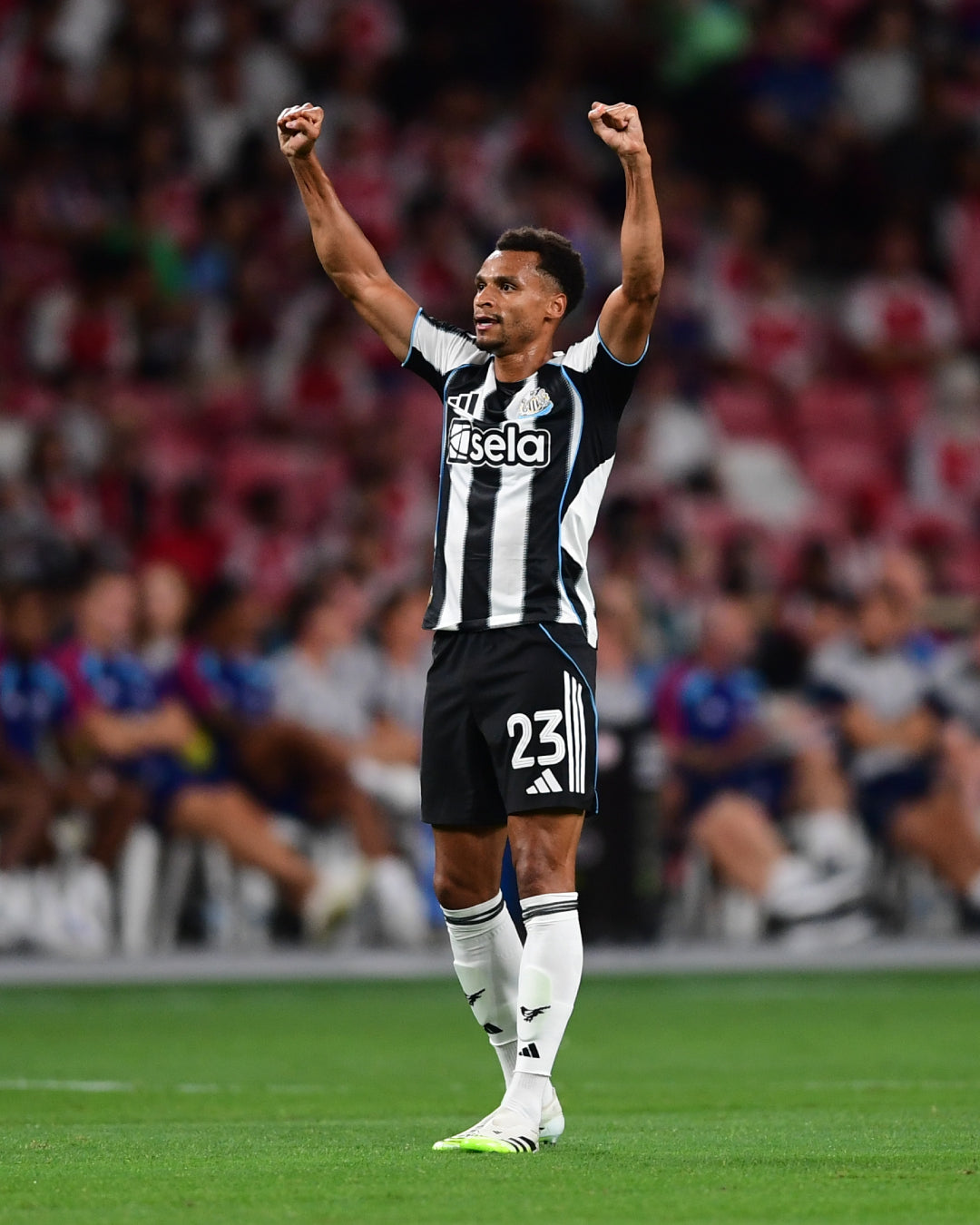 Newcastle United Home 25/26 (Player's Version)