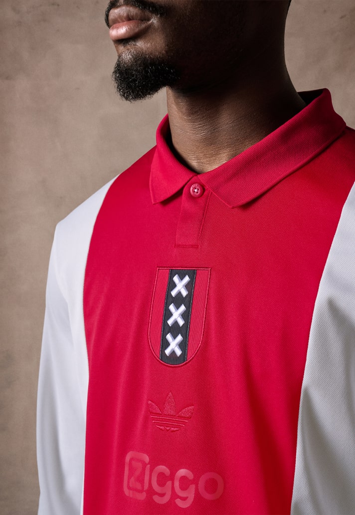 Ajax 125th Anniversary Special Edition