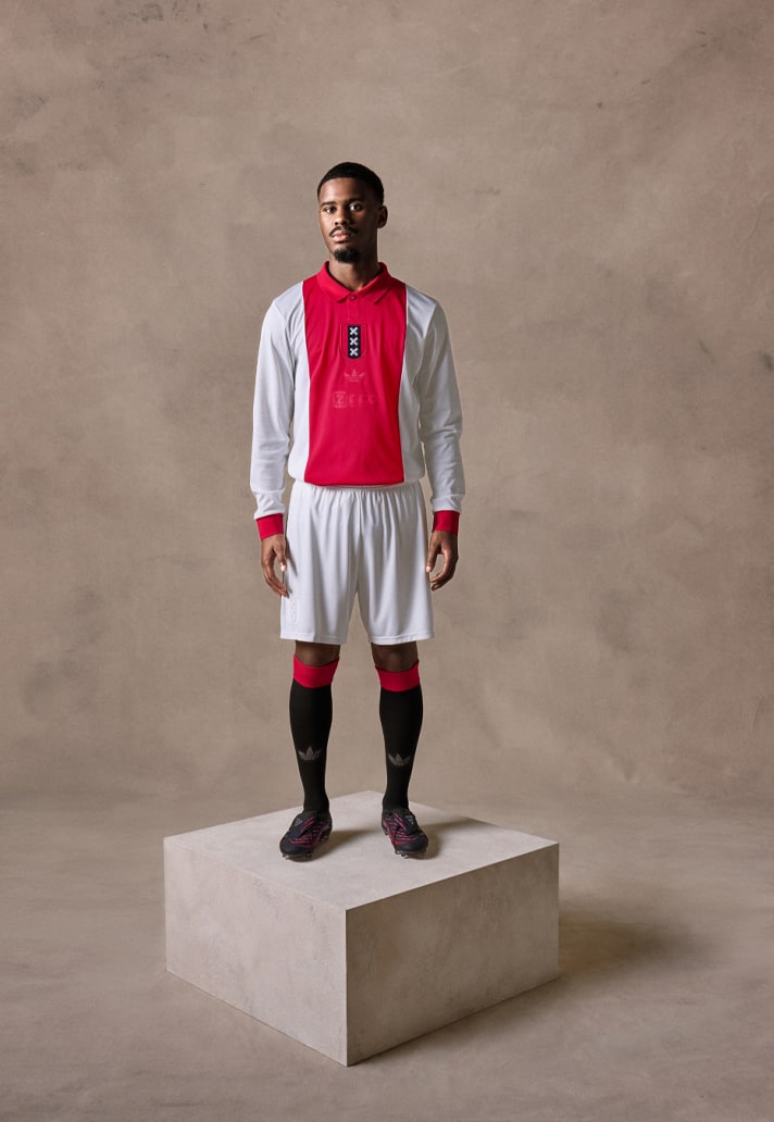 Ajax 125th Anniversary Special Edition