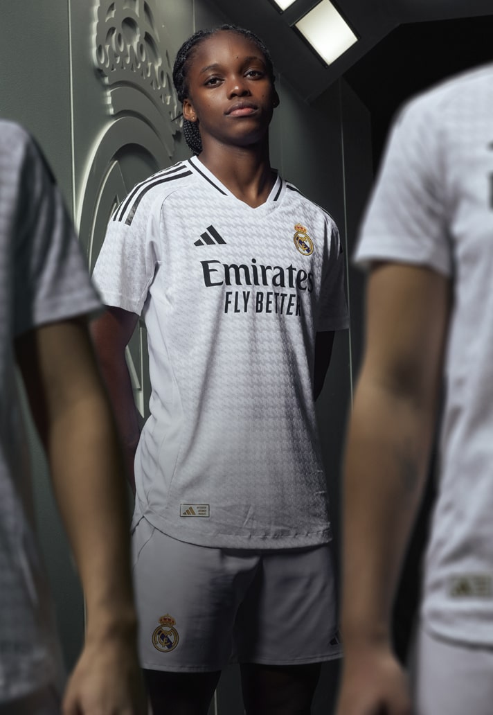 Real Madrid Home 24/25 (Women's Size)