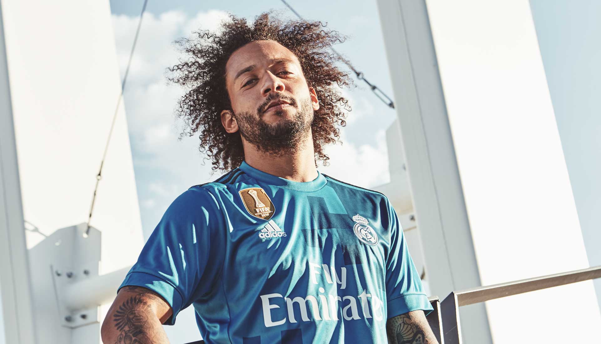 Real Madrid Third 17/18 Retro